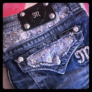 👛👢NWOT BLING for days Miss Me jeans 👢👛